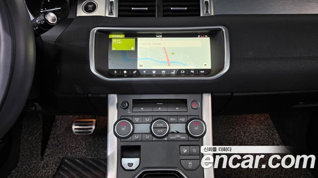 Land Rover Range Rover Evoque 2018 — photo 14