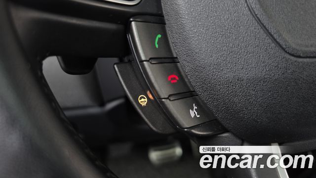 Land Rover Range Rover Evoque 2018 — photo 16