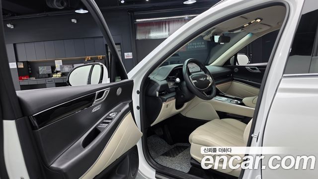 Genesis GV80 2021 — photo 13