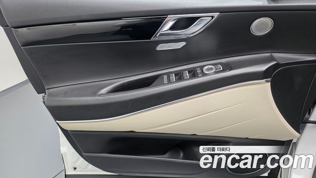 Genesis GV80 2021 — photo 14