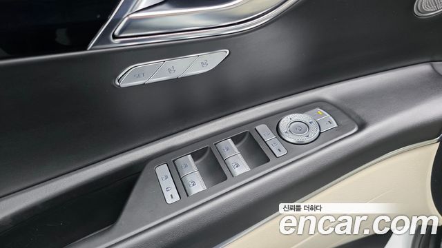 Genesis GV80 2021 — photo 28