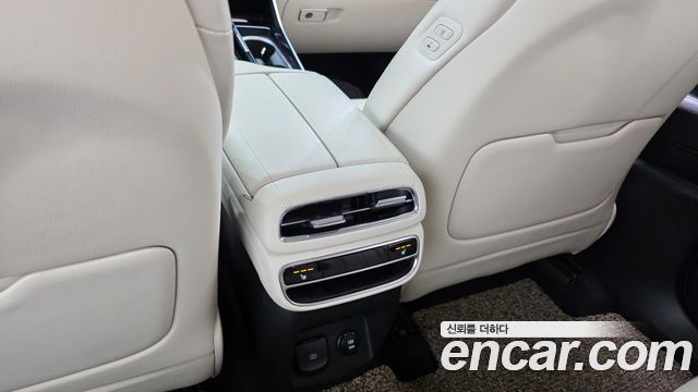 Genesis GV80 2021 — photo 33