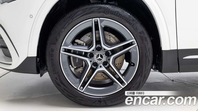 Mercedes-Benz GLA-Class 2026 — photo 5