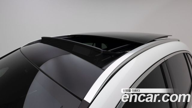 Mercedes-Benz GLA-Class 2026 — photo 12