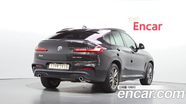 BMW X4 2020 — photo 2