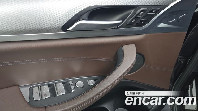 BMW X4 2020 — photo 28