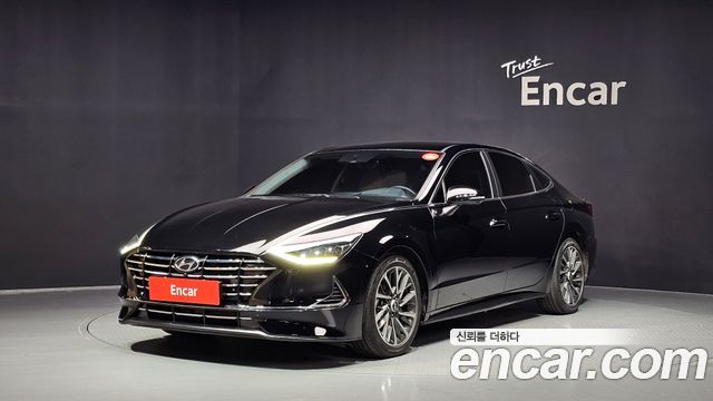 Hyundai Sonata 2022 — photo 1
