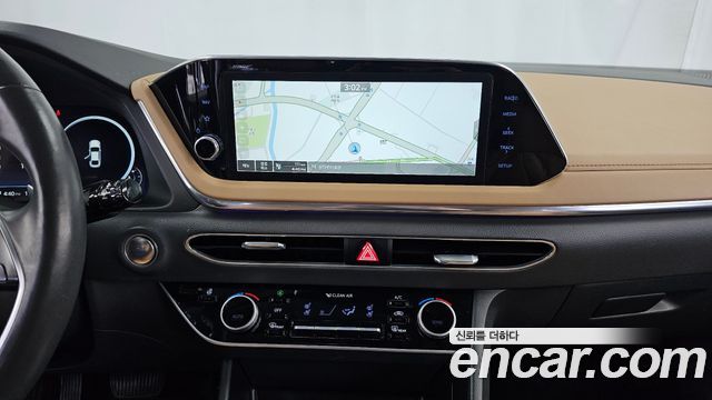 Hyundai Sonata 2022 — photo 14