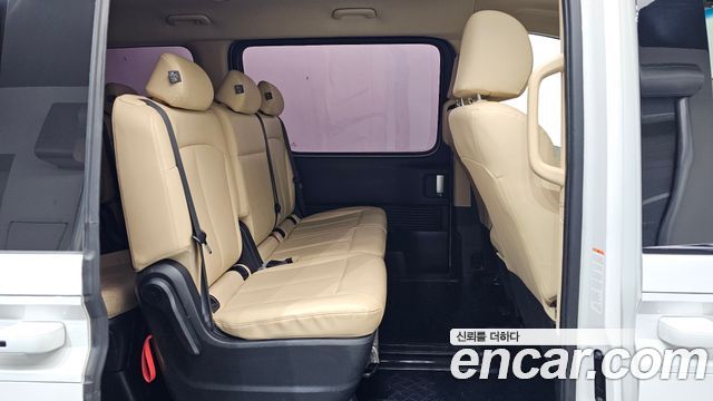 Hyundai Staria 2023 — photo 18