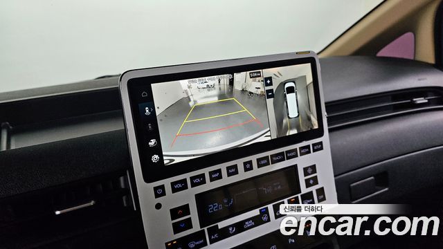 Hyundai Staria 2023 — photo 23
