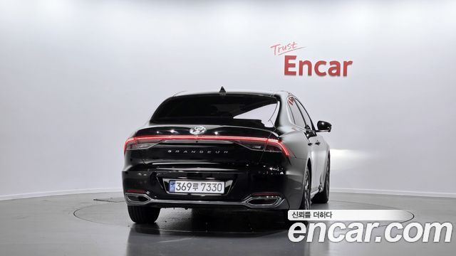 Hyundai Grandeur 2023 — photo 4