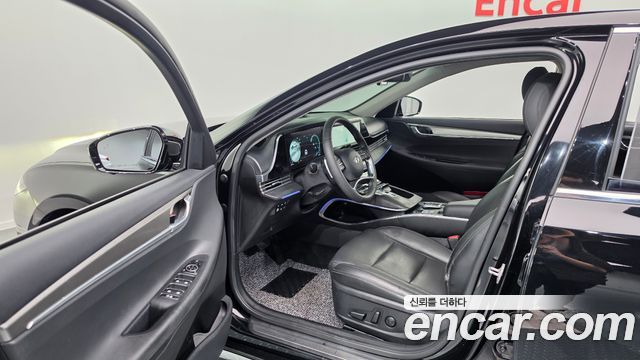 Hyundai Grandeur 2023 — photo 13
