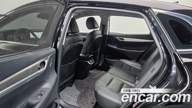 Hyundai Grandeur 2023 — photo 17