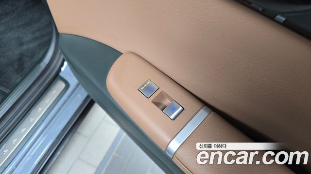 Hyundai Grandeur 2025 — photo 24