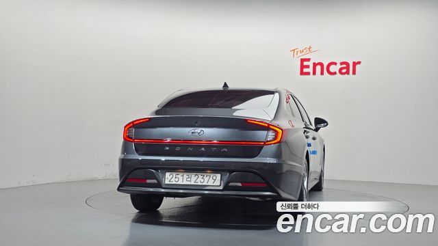 Hyundai Sonata 2023 — photo 4