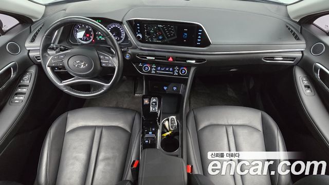 Hyundai Sonata 2023 — photo 10
