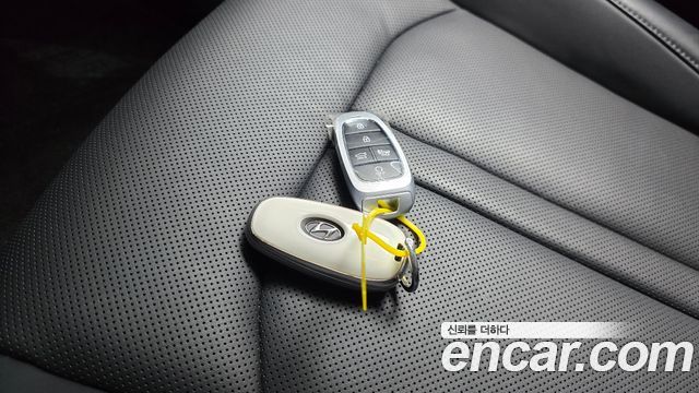 Hyundai Sonata 2023 — photo 21