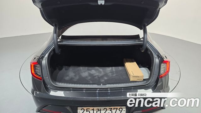 Hyundai Sonata 2023 — photo 22