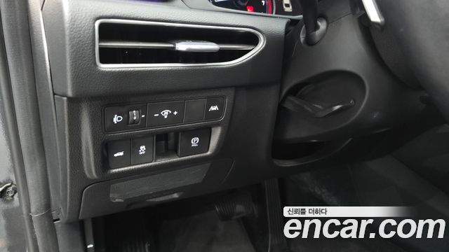 Hyundai Sonata 2023 — photo 25
