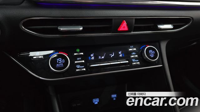 Hyundai Sonata 2023 — photo 29