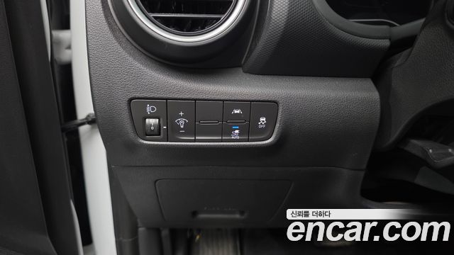 Hyundai Kona 2020 — photo 25