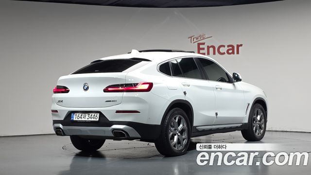 BMW X4 2022 — photo 2