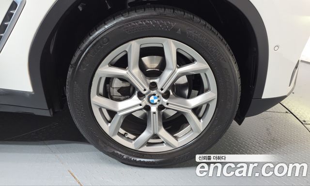 BMW X4 2022 — photo 7