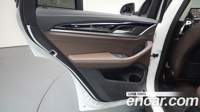 BMW X4 2022 — photo 15