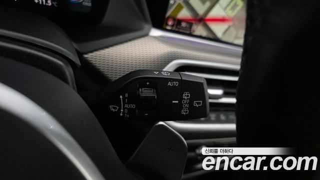 BMW X5 2022 — photo 26