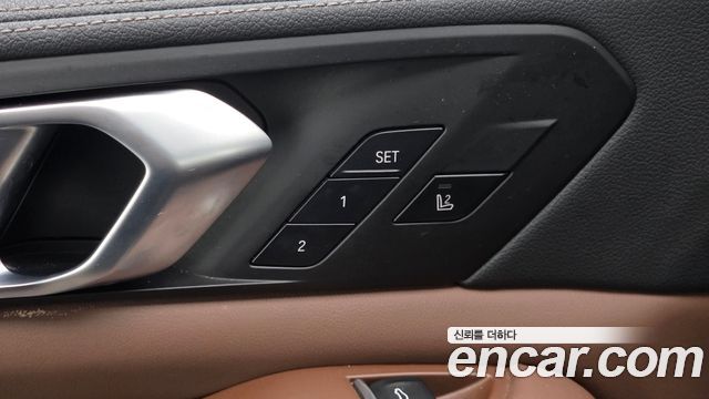 BMW X5 2022 — photo 37