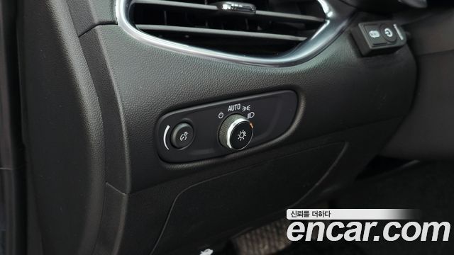 Chevrolet Korea Malibu 2020 — photo 35
