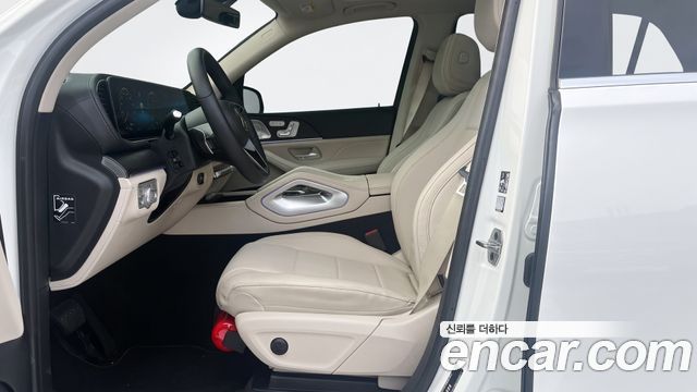 Mercedes-Benz GLE-Class 2026 — photo 10