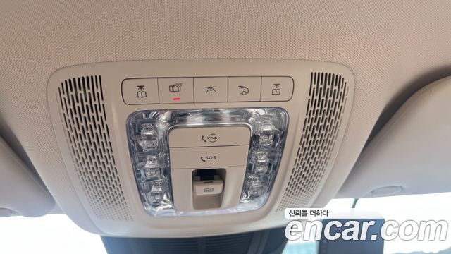 Mercedes-Benz GLE-Class 2026 — photo 11