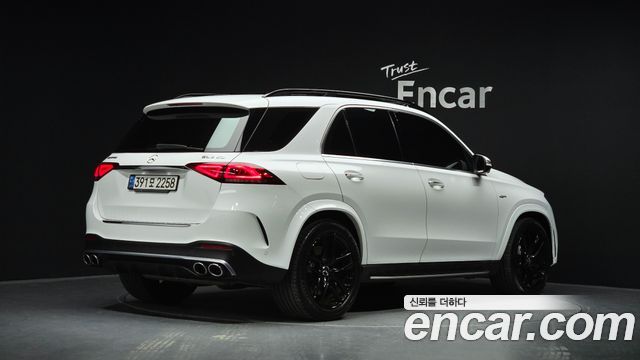 Mercedes-Benz GLE-Class 2020 — photo 2