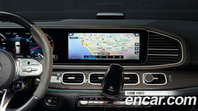 Mercedes-Benz GLE-Class 2020 — photo 20
