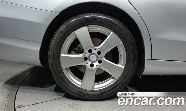Mercedes-Benz C-Class 2017 — photo 5