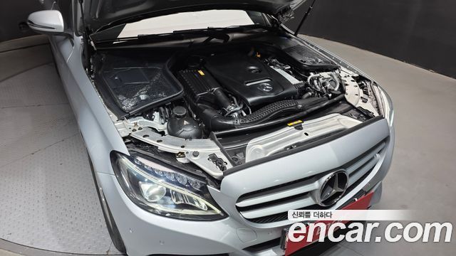 Mercedes-Benz C-Class 2017 — photo 6