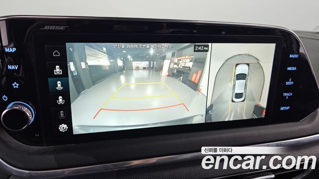 Hyundai Sonata 2022 — photo 15