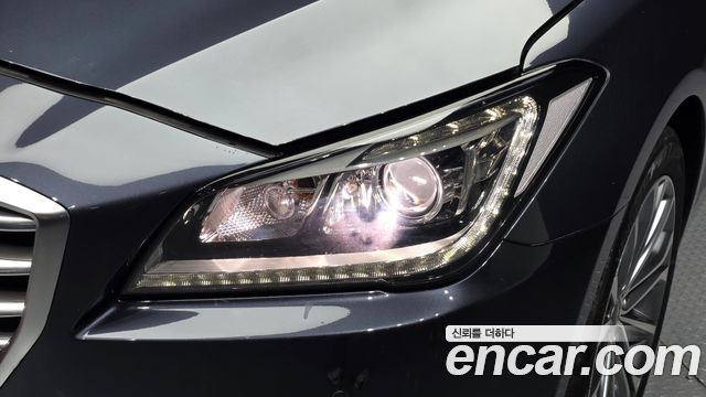 Hyundai Genesis 2016 — photo 8