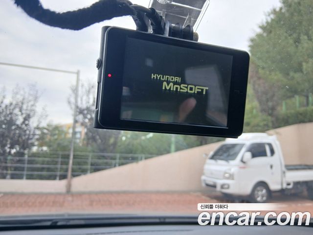 Hyundai Santafe 2016 — photo 11