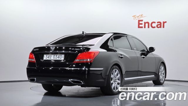 Hyundai Equus 2010 — photo 2