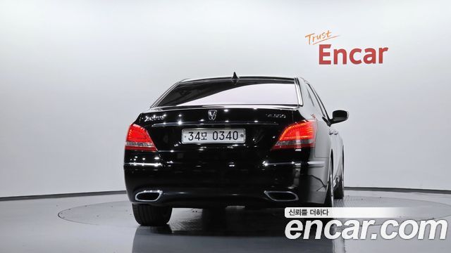 Hyundai Equus 2010 — photo 4