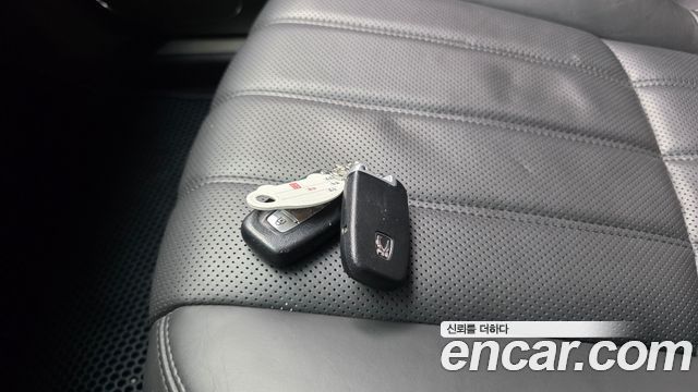 Hyundai Equus 2010 — photo 29