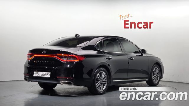 Hyundai Grandeur 2018 — photo 2