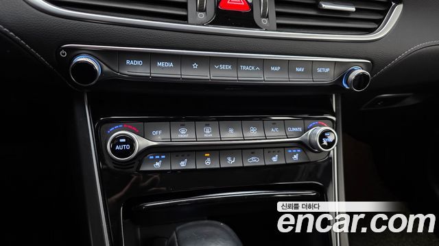 Hyundai Grandeur 2018 — photo 25