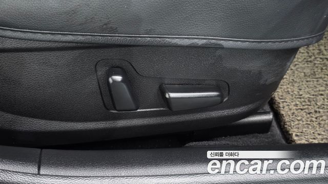 Hyundai Grandeur 2018 — photo 31