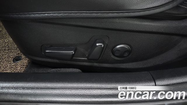 Hyundai Grandeur 2018 — photo 32