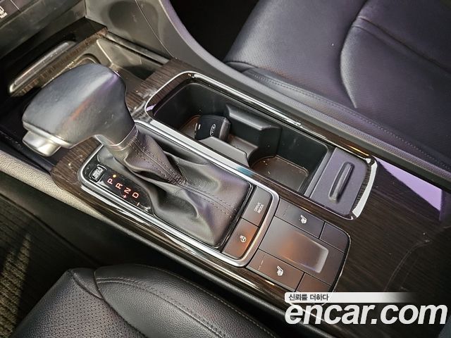Kia K5 2016 — photo 8