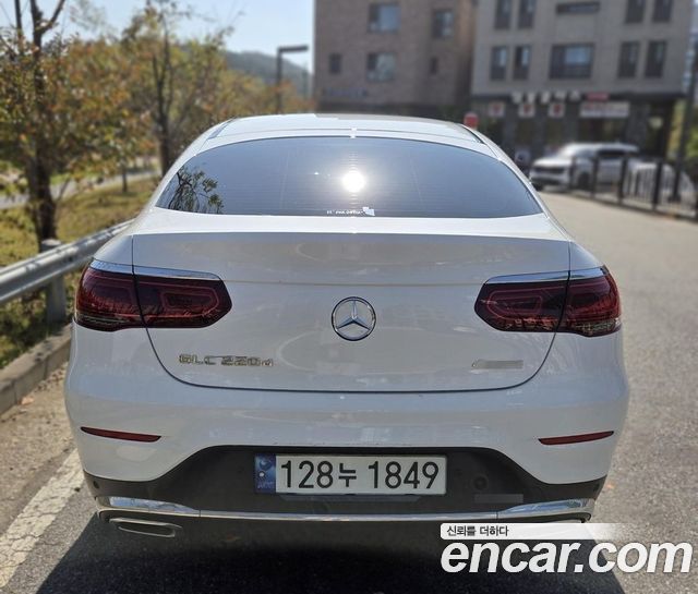 Mercedes-Benz GLC-Class 2021 — photo 2