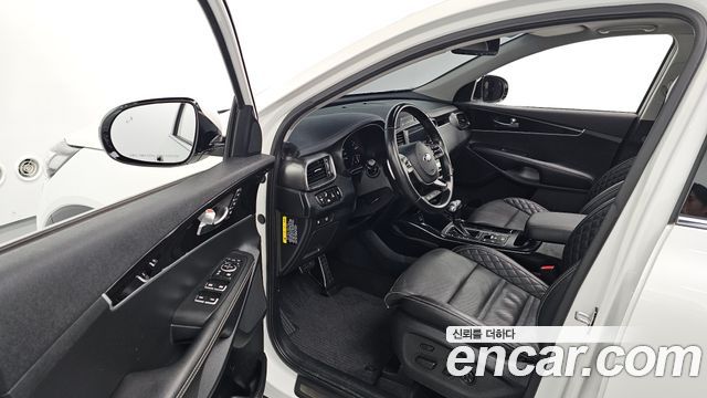Kia Sorento 2018 — photo 13